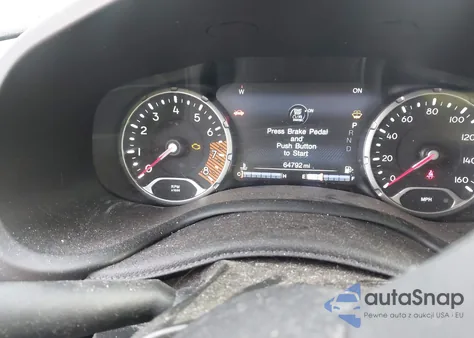 2021 Jeep Renegade Trailhawk 4X4 z USA, uszkodzony, nr VIN ZACNJDC13MPM26518